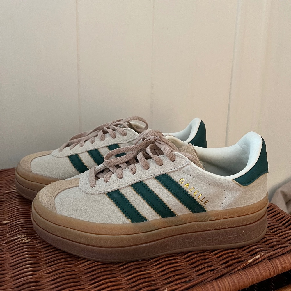 (WMNS) Adidas Gazelle Bold 'Cream Collegiate Green'